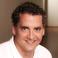 Dr. Martin Göthert