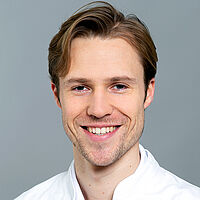 Dr. Albert Hülsbeck